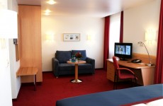 Deluxe Zimmer mit Sitzecke im Garden Hotel Bremen