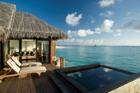 ARD Traumhotel Malediven - Beach House Maldives Waldorf Astoria